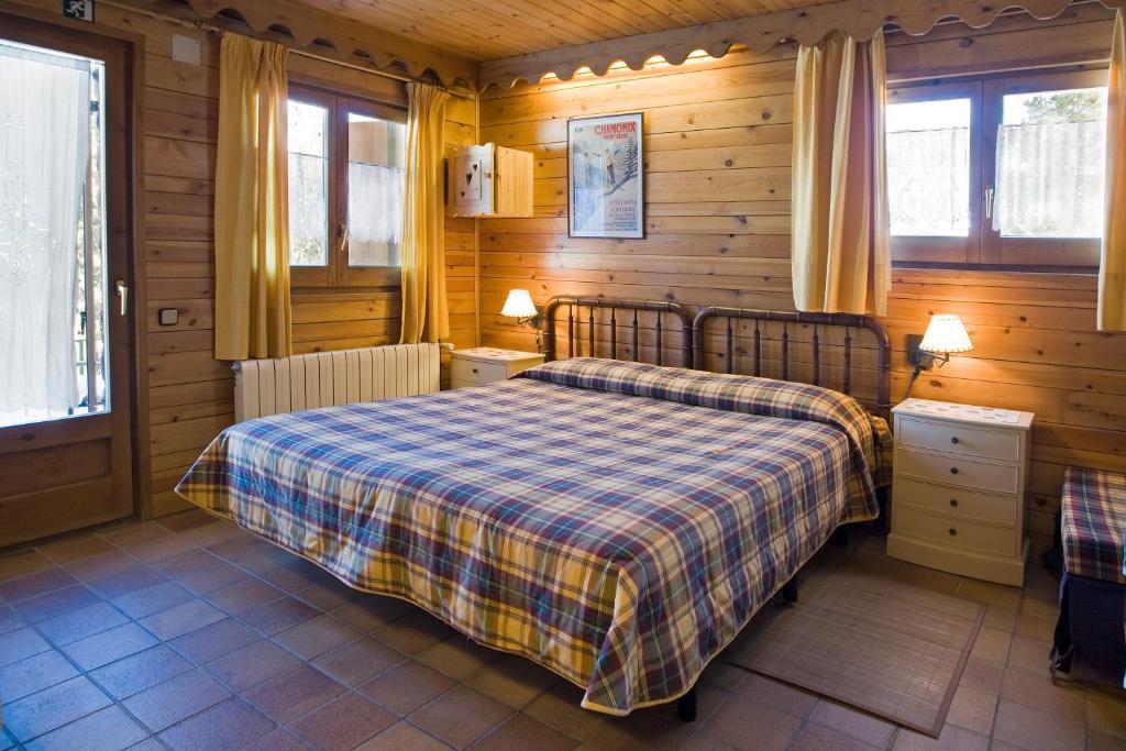 ラ・モリーナ ニウ デルズ ファルコンズ Bed & Breakfast 部屋 写真