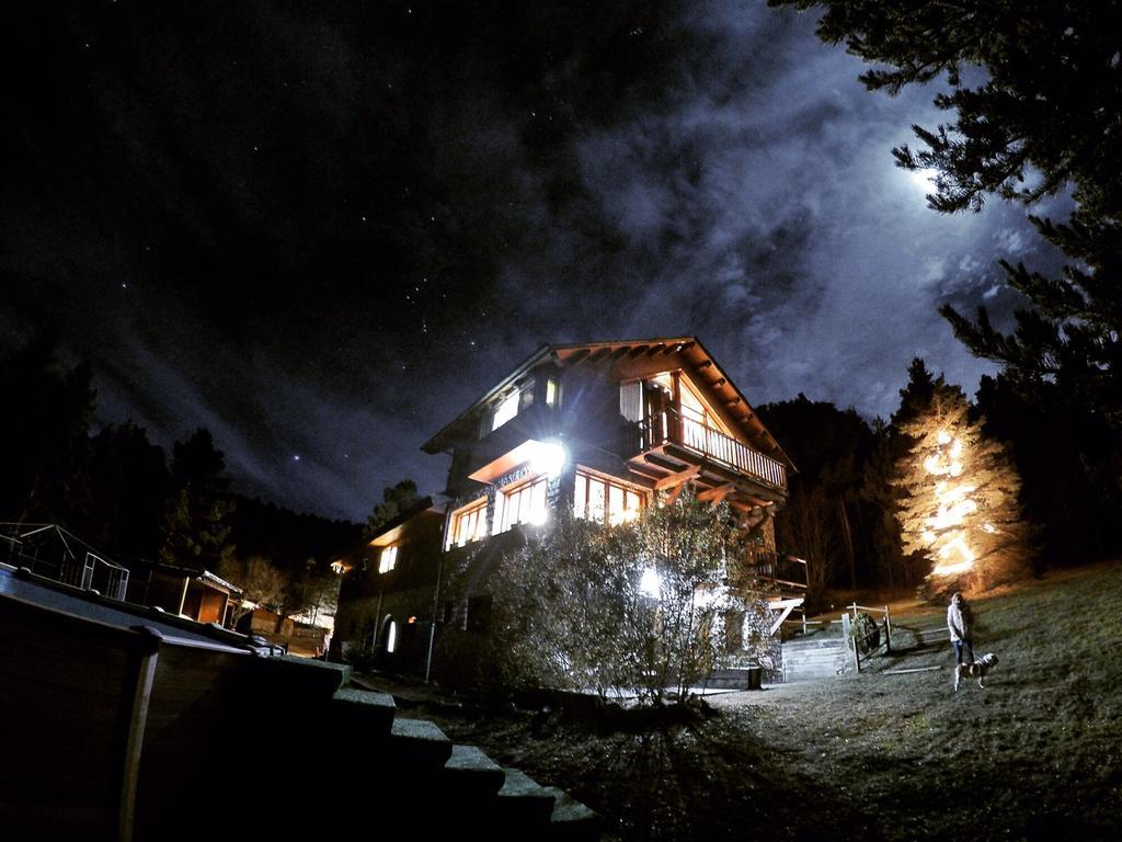 ラ・モリーナ ニウ デルズ ファルコンズ Bed & Breakfast エクステリア 写真
