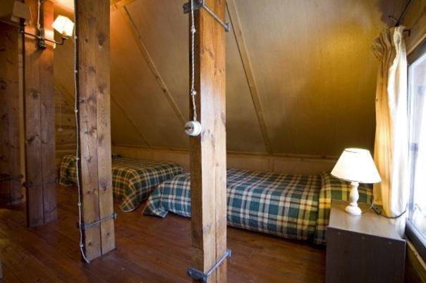 ラ・モリーナ ニウ デルズ ファルコンズ Bed & Breakfast 部屋 写真